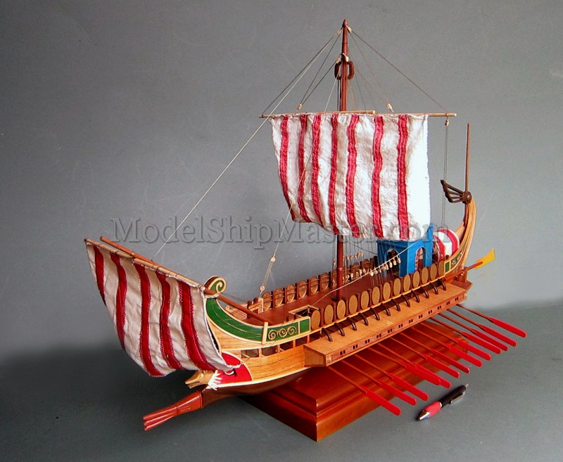 ROMAN WARSHIP model